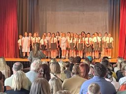 514966457_1292500509544335_2260481656779030295_n_1292497346211318