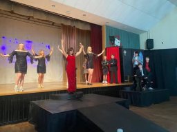 516946913_1294860135975039_197569938430363805_n_1294860129308373